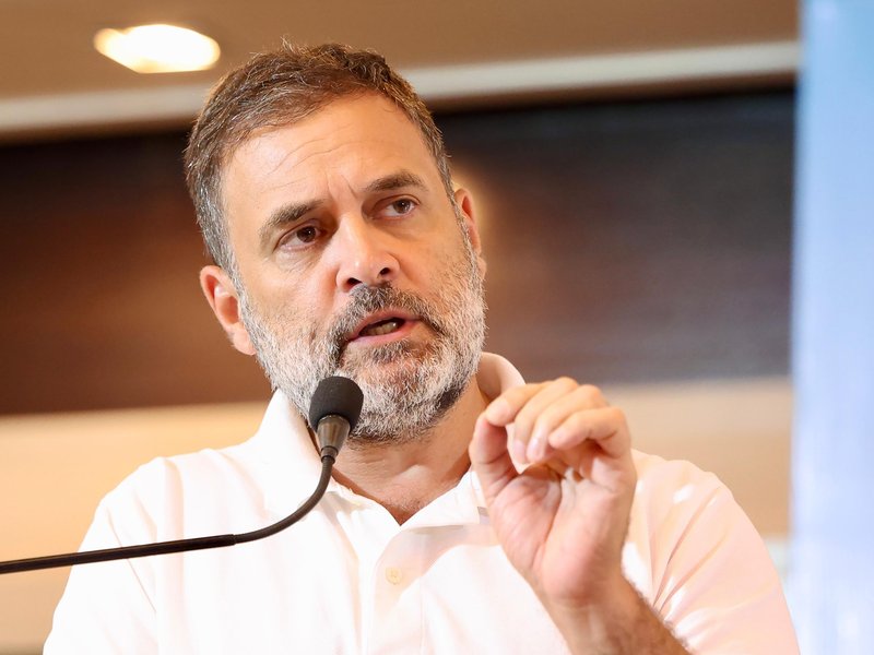 विदेशी धरती से राहुल गांधी ने फिर की भारतीय लोकतंत्र की बात, बोले- हर तरफ से हो रहा है हमला 