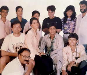 Atul Kasbekar shares throwback pic featuring young Shah Rukh Khan from ad shoot