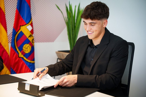 Teenage defender Pau Cubarsi signs new contract with FC Barcelona
