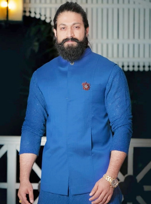 Yash’s outfits for Ravana, whom he plays in ‘Ramayana’, are being made with real gold