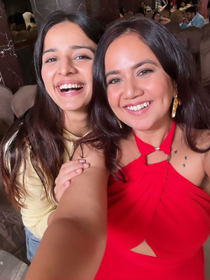 Mahima Makwana, Roopal Tyagi