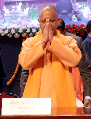 मनसा देवी भगदड़ : सीएम योगी ने आर्थिक मदद का किया ऐलान, हादसे में यूपी के 4 लोगों की मौत