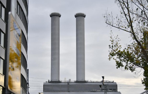 Germany's recovery dims amid industrial order decline