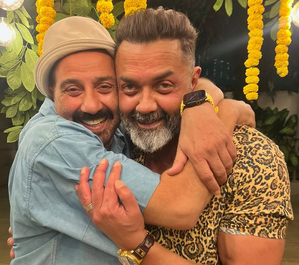 Sunny Deol lovingly wraps arms around ‘little brother’ Bobby Deol