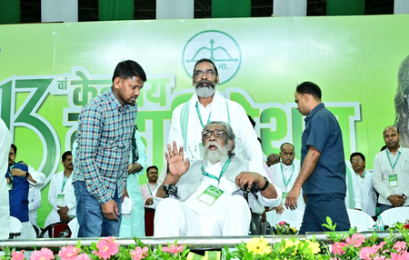 Hemant Soren takes charge of JMM, elected party chief at 13th convention