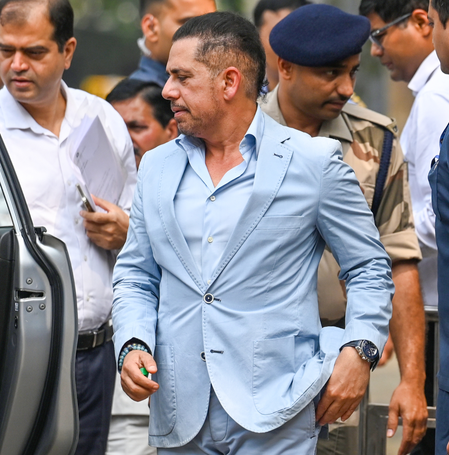पीएमएलए के तहत रॉबर्ट वाड्रा के खिलाफ ईडी की चार्जशीट, 58 करोड़ की मनी लॉन्ड्रिंग का आरोप