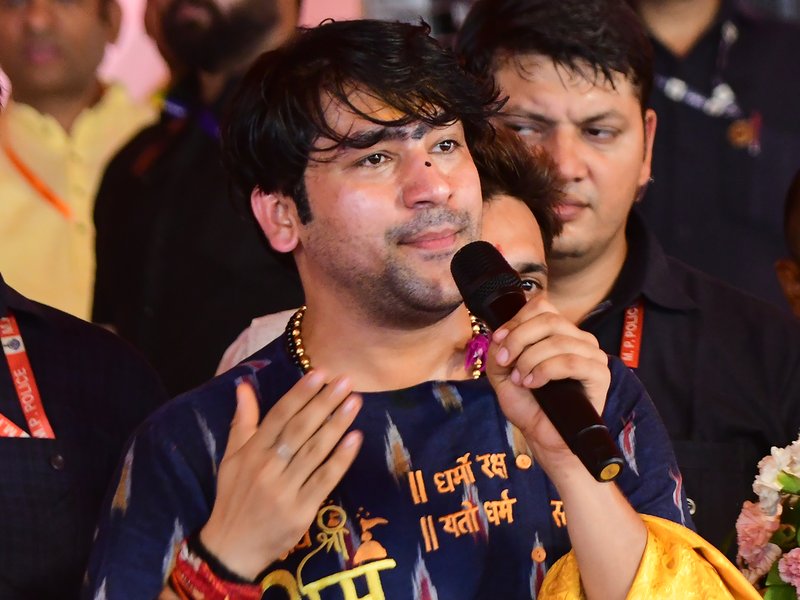 धीरेंद्र शास्त्री ने बुंदेलखंड राज्य की मांग उठाई, बोले- क्षेत्र के विकास को मिलेगी गति