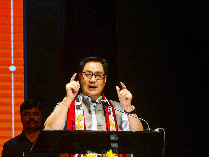 संसद की कार्यवाही पक्ष और विपक्ष दोनों की जिम्मेदारी, सरकार 'ऑपरेशन सिंदूर' पर चर्चा को तैयार:  किरेन रिजिजू 