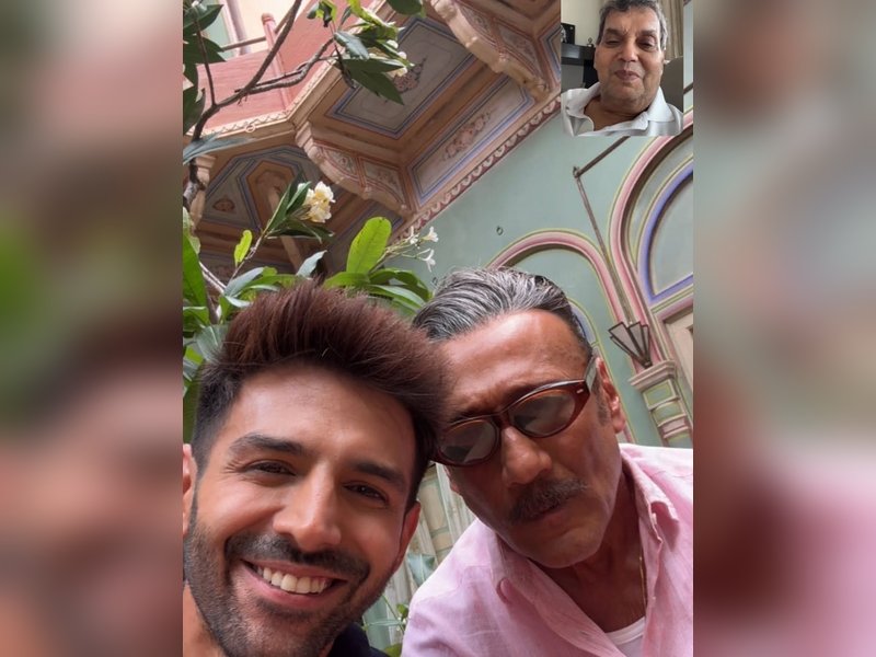 Kartik Aaryan and Jackie Shroff video call Subhash Ghai during their stay in Nawalgarh 
