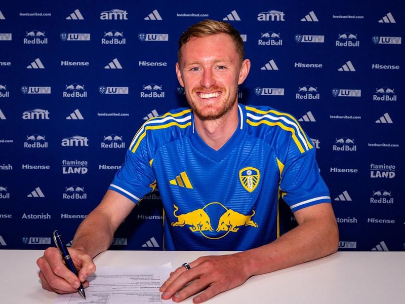‘I got the feeling Leeds really wanted me’: Longstaff on why he left boyhood club Newcastle (Credit: Leeds United)