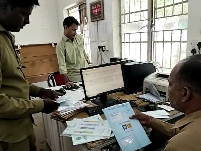 MP: Postal services go hi-tech in Neemuch, becoming more efficient