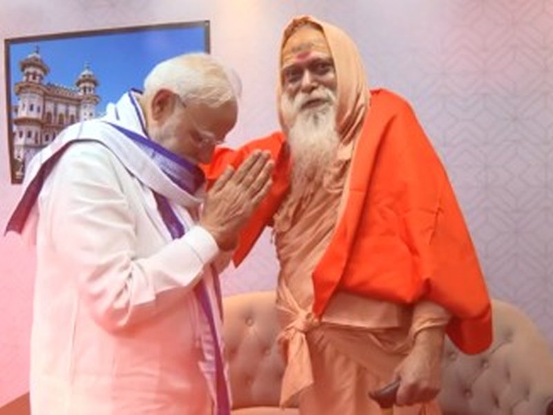 पीएम मोदी कुशल प्रशासक और आध्यात्मिक व्यक्ति : स्वामी शक्ति शरणानंद सरस्वती