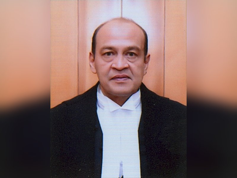 जस्टिस यशवंत वर्मा की बढ़ी मुश्किलें, 145 सांसदों ने महाभियोग के लिए लोकसभा स्पीकर को सौंपा लेटर
