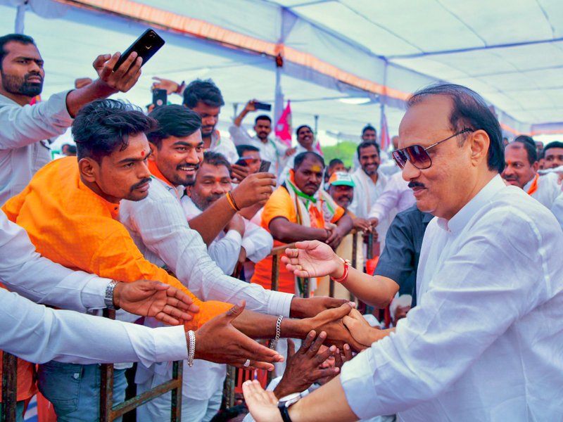 अजित पवार : सत्ता की धुरी बनकर उभरे 'दादा', महाराष्ट्र की सियासत में भी बेहद खास नाम