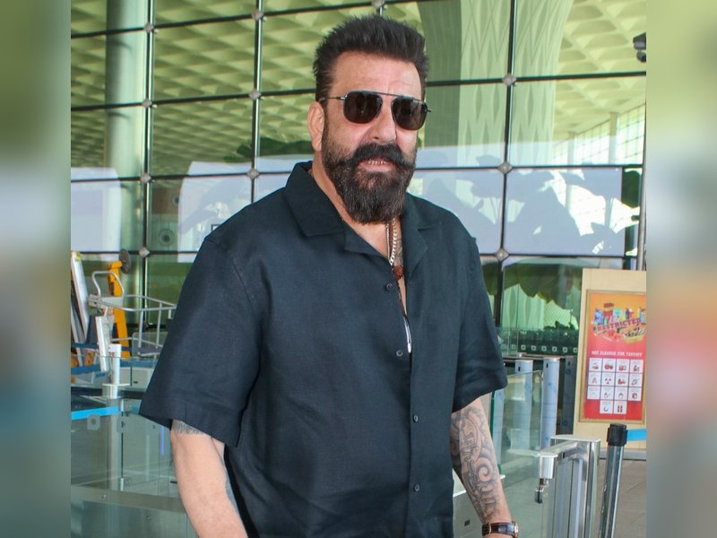'सन ऑफ सरदार 2' के ट्रेलर पर संजय दत्त ने दी बधाई, कहा- 'हम साथ होते तो और भी मजा आता'