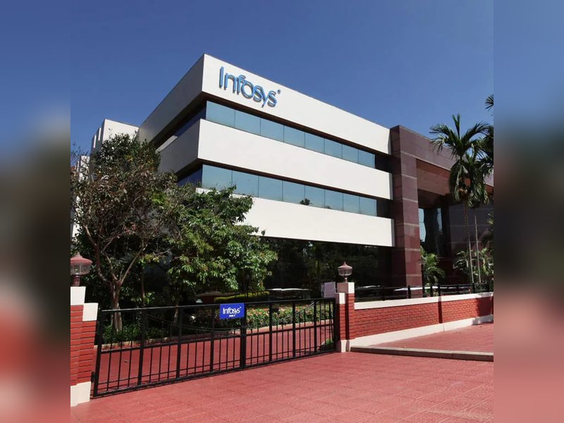 Infosys’ Q1 net profit dips 1.6 pc sequentially to Rs 6,924 crore