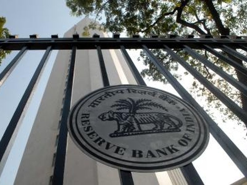 Centre-RBI collective effort brings NPA down to 2.5 pc: Economist