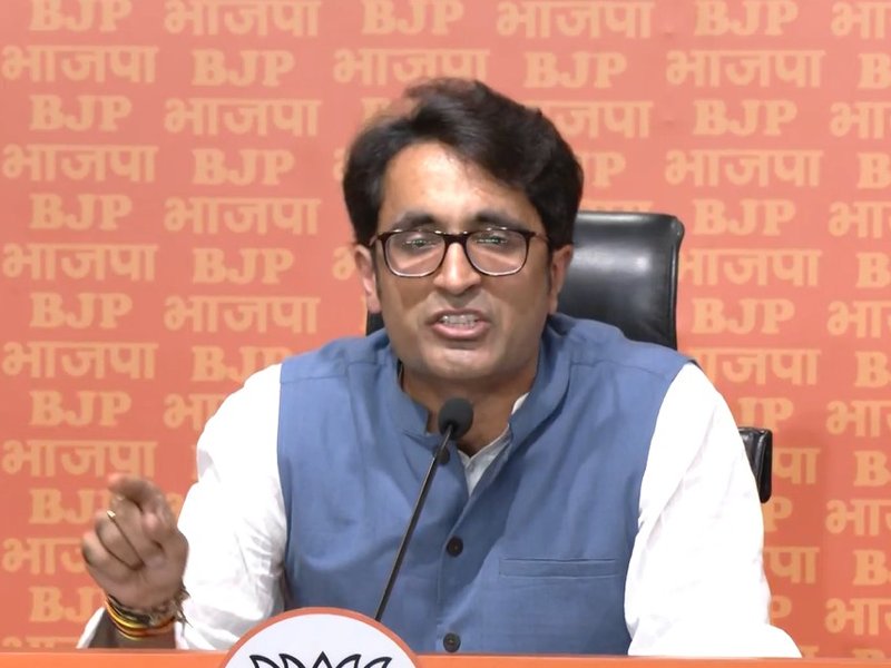 प्रदीप भंडारी का तेजस्वी यादव पर तंज, 'हार से कपार बचाने का रास्ता बॉयकॉट तो नहीं...'