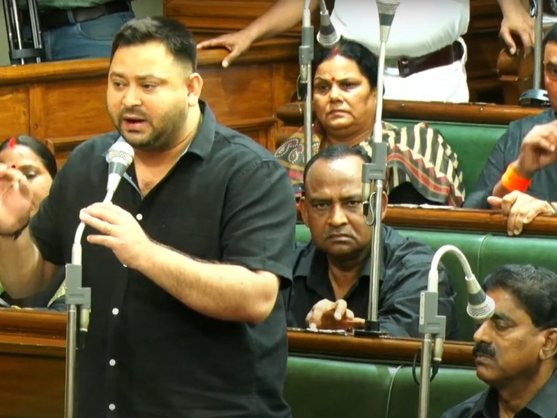 'चुनाव बहिष्कार': क्या विपक्ष के बिना भी हो सकते हैं चुनाव? जानिए नियम और लोकतंत्र पर इसका असर