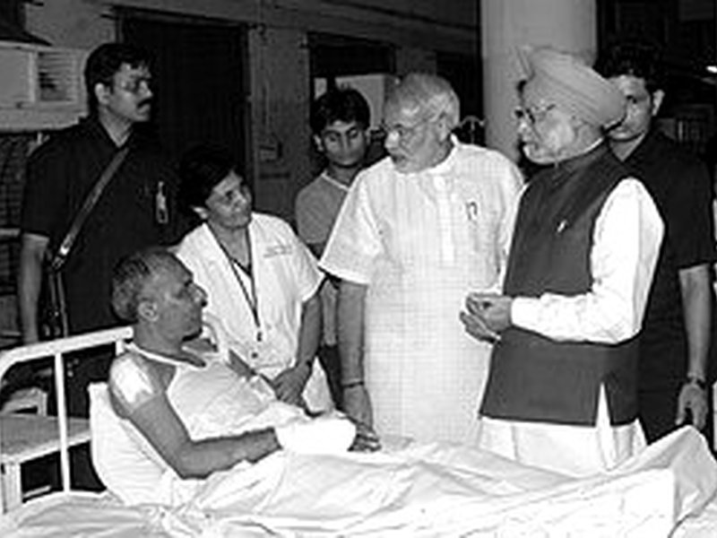 26 जुलाई तारीख एक, साल अलग : जब मुंबई ने आसमानी आफत देखी और अहमदाबाद ने सिलसिलेवार बम धमाके का दंश झेला 