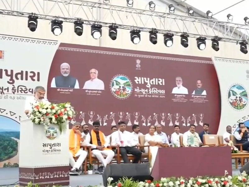 गुजरात : सापुतारा में मानसून फेस्टिवल 2025 का भव्य आगाज, सांस्कृतिक रंगों और प्राकृतिक सौंदर्य का उत्सव