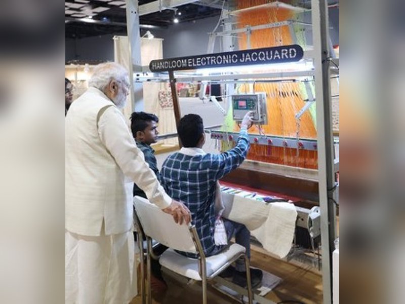 स्वदेशी आंदोलन से लेकर विकसित भारत तक, हथकरघा बना आत्मनिर्भरता का प्रतीक: पीएम मोदी