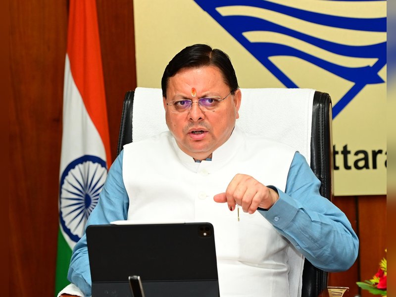 सीएम धामी का निर्देश, श्रद्धालुओं के लिए समुचित व्यवस्थाएं सुनिश्चित करे, धर्मांतरण कानून और सख्त हो