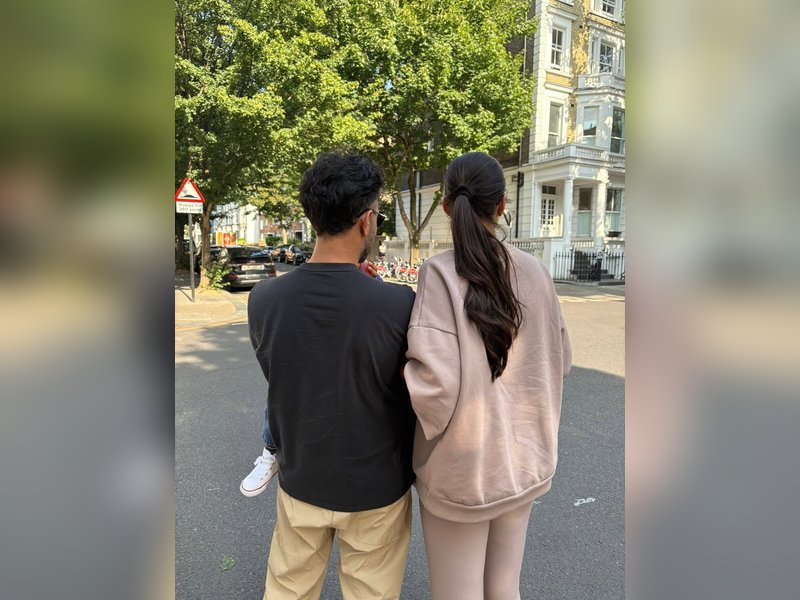 सोनम कपूर ने पति आनंद को दी जन्मदिन की बधाई, कहा- 'भगवान ने हमें एक-दूसरे के लिए बनाया है'