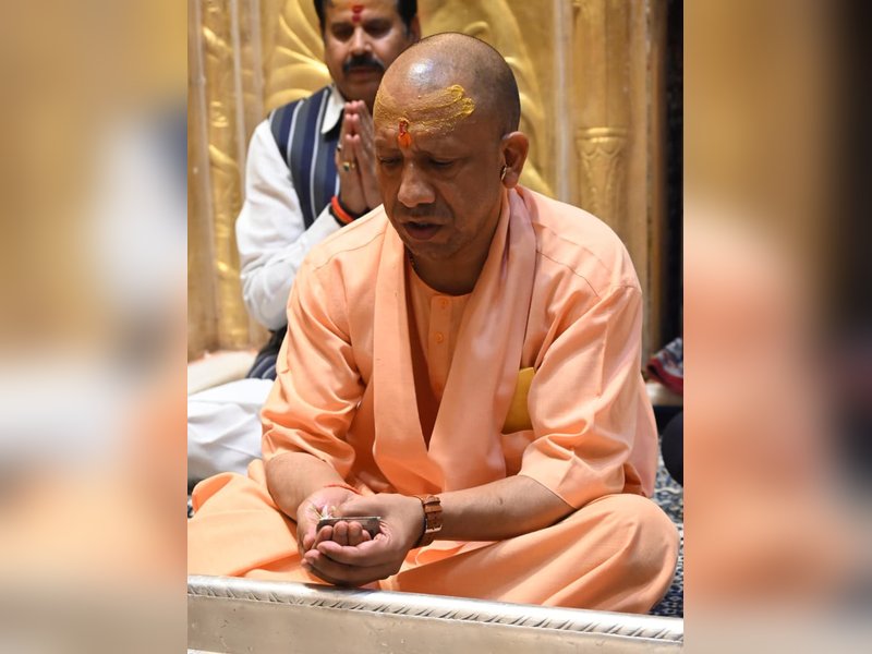 Yogi Adityanath reaches Varanasi ahead of PM Modi’s visit, performs puja at Kashi temples