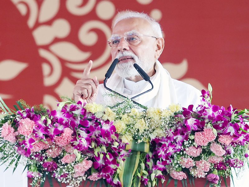 पीएम मोदी की नीतियां भारत को मजबूत और आत्मनिर्भर बनाने में कर रहीं मदद : किसान  