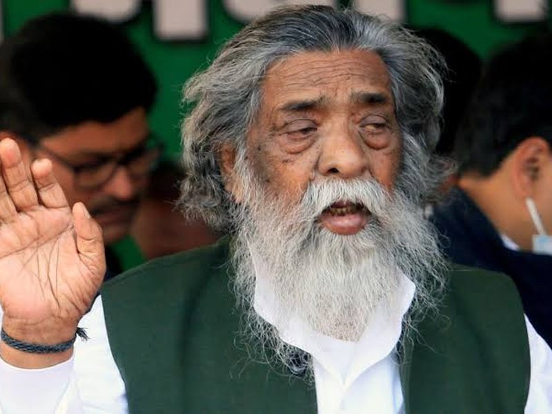 शिबू सोरेन संघर्षों से उभरे अजेय योद्धा और झारखंड आंदोलन के सबसे बड़े नायक थे