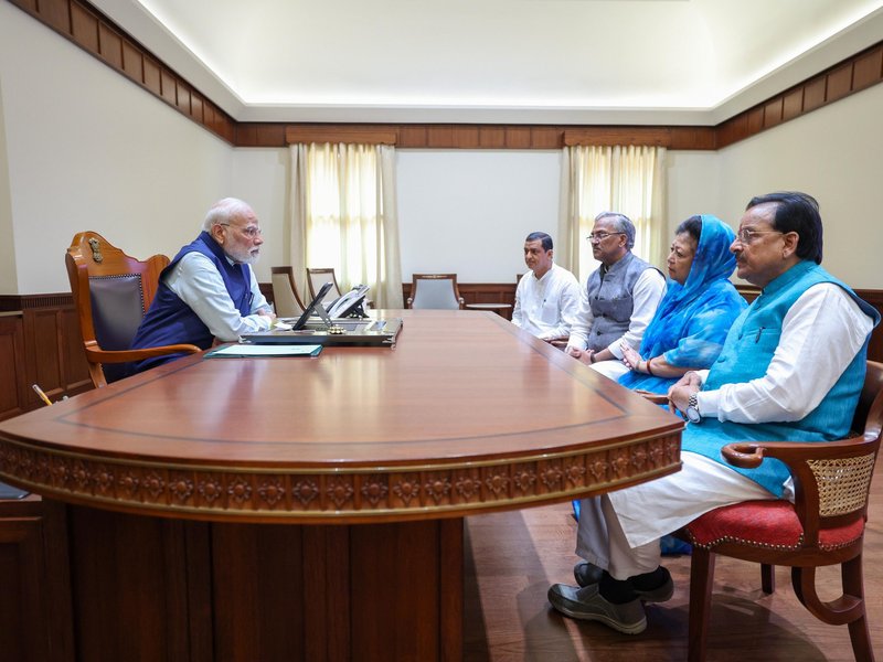 उत्तरकाशी धराली आपदा: उत्तराखंड के सांसदों से पीएम मोदी की मुलाकात, अनिल बलूनी से शेयर की जानकारी