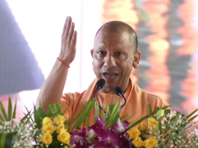 कांवड़ यात्रा को बदनाम करने की साजिश रचने वाले समाज की जागरूकता और प्रशासन की तत्परता से हुए विफल : सीएम योगी