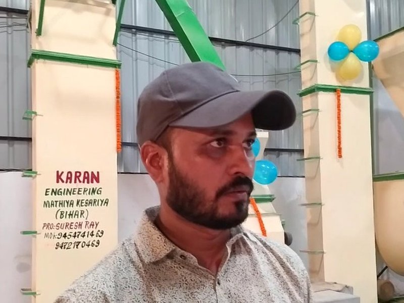 बिहार: मोतिहारी के अभिमन्यु कुमार के लिए पीएमएफएमई योजना बना वरदान, गांव में लगाया फैक्ट्री  