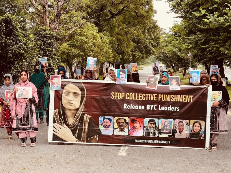 Pakistan: Rights group accuses authorities of conducting surveillance, harassing Baloch protesters in Islamabad 