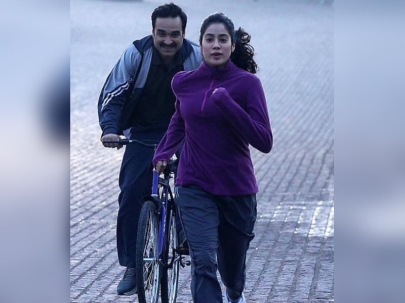 ‘गुंजन सक्सेना: द कारगिल गर्ल’ के 5 साल पूरे, शरण शर्मा बोले- 'हमेशा खास रहेगी यह कहानी'