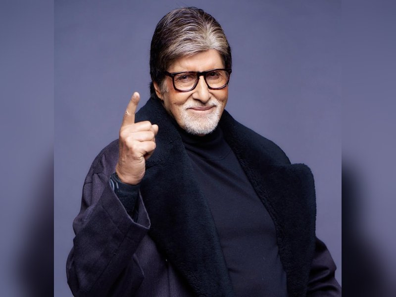 इंटरनेशनल लेफ्ट हैंडर्स डे : इन हस्तियों के पास है ‘बाएं हाथ का जादू’, लिस्ट में 'शहंशाह' और 'मास्टर ब्लास्टर' भी शामिल
