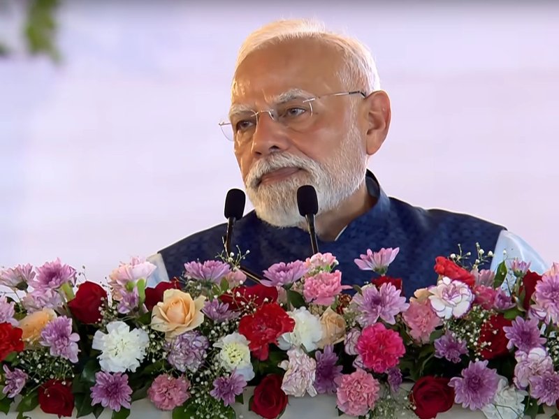 सिर पर संविधान रखकर नाचने वालों ने संविधान को कुचला : पीएम नरेंद्र मोदी