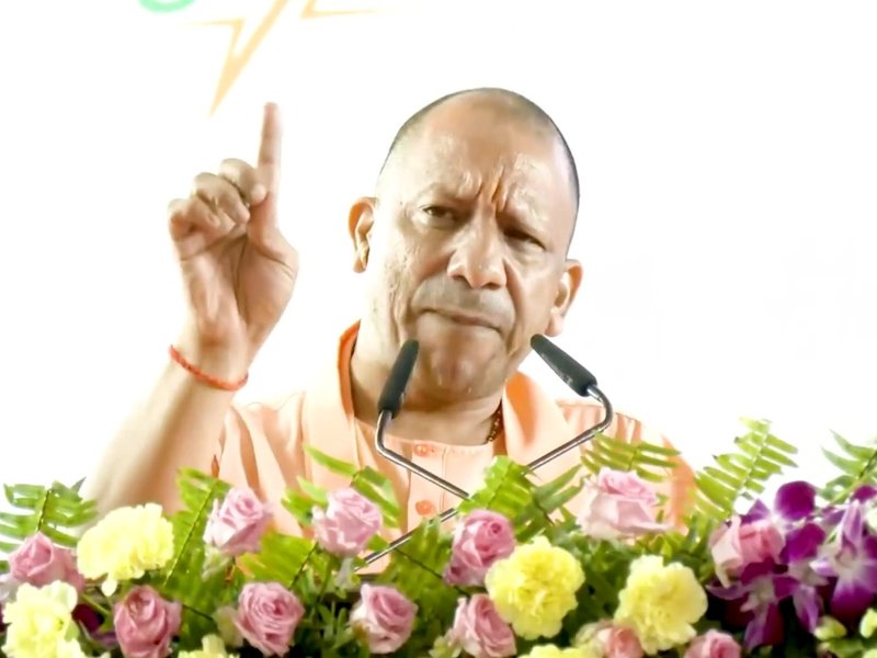 जीवसृष्टि बचाने को न्यूनतम करना होगा कार्बन उत्सर्जन : सीएम योगी