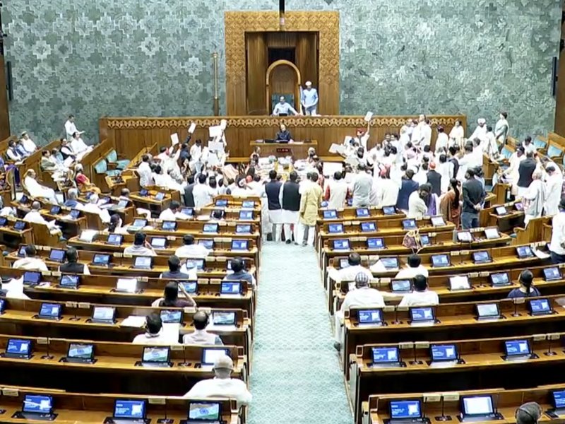 Oppn ruckus continues in LS; Speaker says ask questions with the same intensity