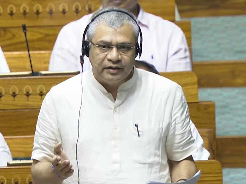 लोकसभा में पास हुआ 'ऑनलाइन गेमिंग विधेयक- 2025', अश्विनी वैष्णव बोले- समाज के लिए हानिकारक