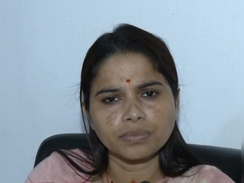 सपा से निष्‍कासित पूजा पाल बोलीं- न्‍याय की लड़ाई के लिए राजनीति में आई