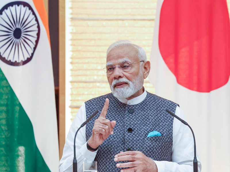 मोदी स्टोरी: जब पीएम मोदी ने भारतीय उद्योगपतियों संग मिलकर किया निवेश का आह्वान 