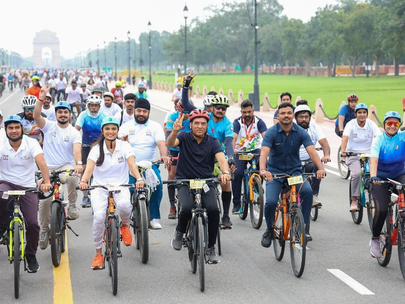 साइक्लिंग से फिटनेस और आत्मनिर्भरता का संदेश, देशभर में चला 'संडे ऑन साइकिल' अभियान