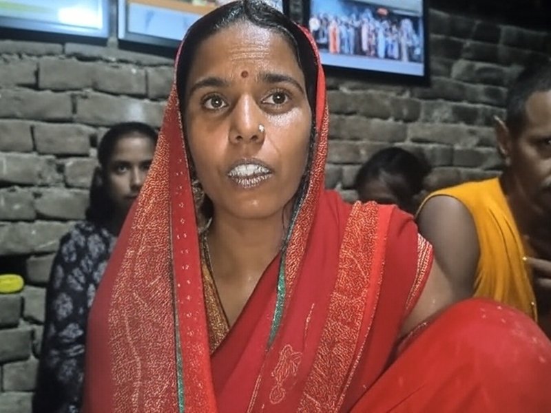 बिहार: मुजफ्फरपुर की देवकी ने सोलर पैनल से सफलता की भरी नई उड़ान