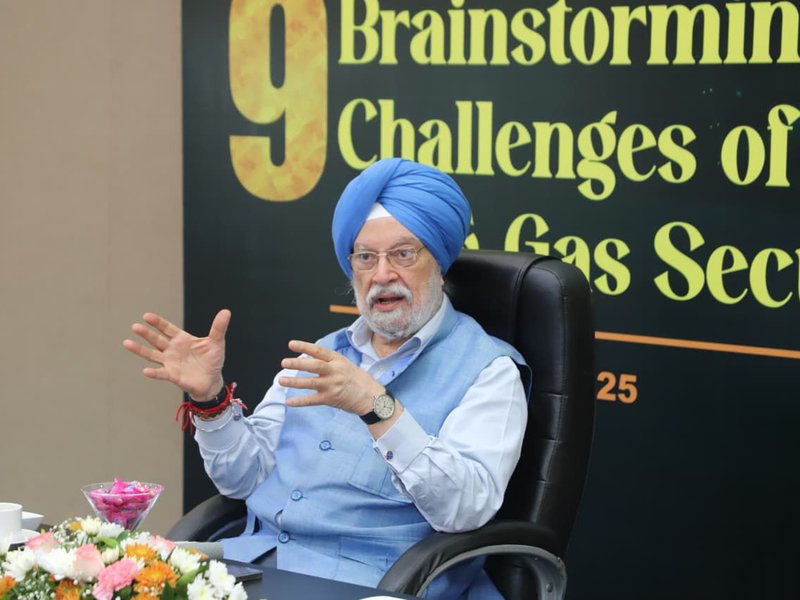 भारत का लक्ष्य 2030 तक एनर्जी मिक्स में गैस की हिस्सेदारी बढ़ाकर 15 प्रतिशत करना है : हरदीप पुरी