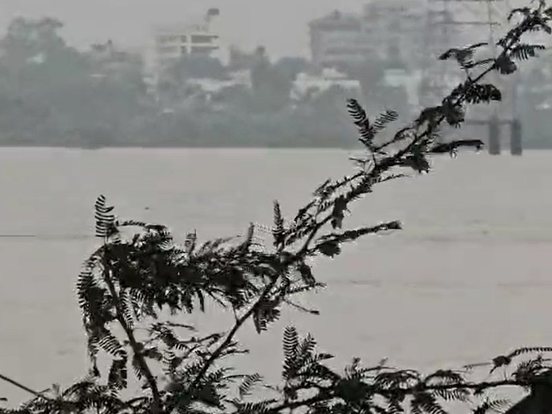 Water level of Narmada