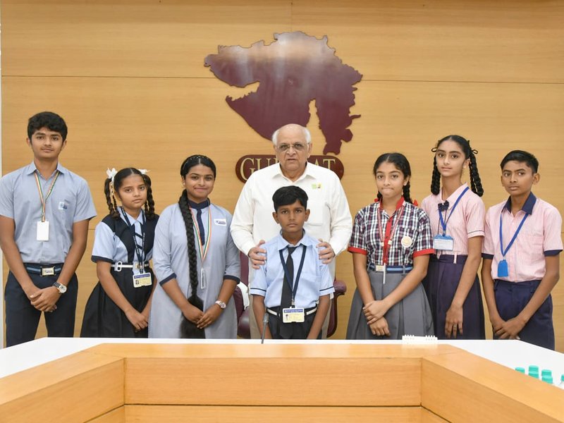 वांचे गुजरात : सीएम भूपेंद्र पटेल का सरकारी पुस्तकालयों की संख्या वृद्धि पर जोर, 71 को मंजूरी