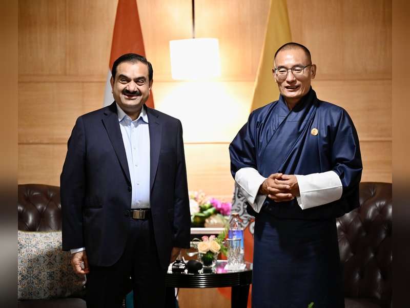 अदाणी पावर और ड्रुक ग्रीन पावर भूटान में 570 मेगावाट की जलविद्युत परियोजना करेंगे स्थापित
