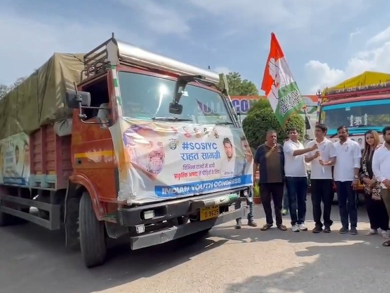 पंजाब और जम्मू-कश्मीर के लिए भारतीय युवा कांग्रेस की राहत सामग्री रवाना: उदय भानु चिब